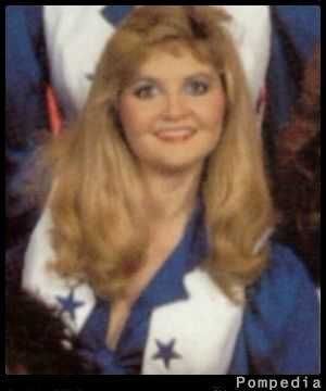 File:Dallas Cowboys Rena Jernigan 1988 Y1.jpg