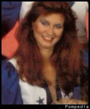 File:Dallas Cowboys Carole Rachal 1988 Y1.jpg