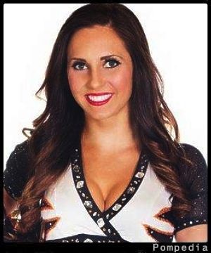 File:Cincinnati Bengals April Leonard 2015 Y3.jpg