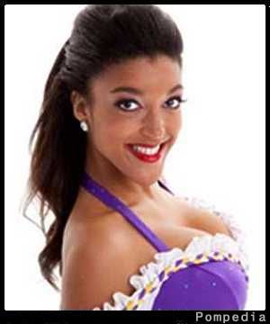 File:Minnesota Vikings Whitney MV201010 2011 Y2.jpg