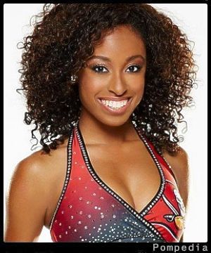 File:Tampa Bay Buccaneers Jada Calhoun 2015 Y2.jpg