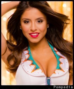 File:Miami Dolphins Jessica Campos 2015 Y4.jpg