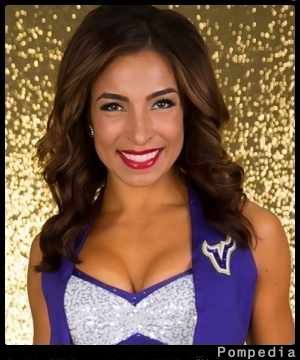 File:Minnesota Vikings Chelsea MV201602 2016 Y1.jpg