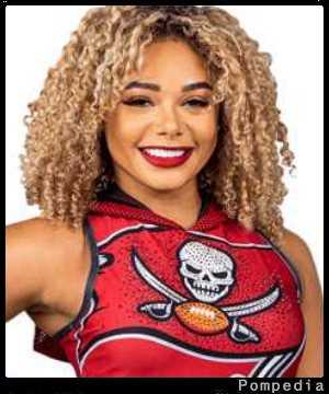 File:Tampa Bay Buccaneers Corinne Hurtado 2020 Y4.jpg