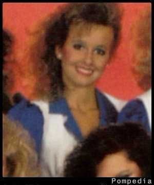 File:Dallas Cowboys Desiree Johnson 1988 Y1.jpg