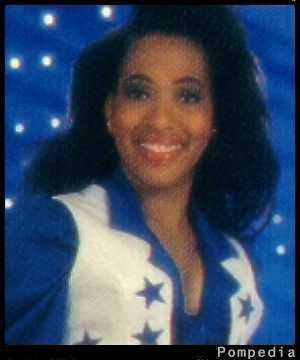 File:Dallas Cowboys Regina Tucker 1992 Y1.jpg