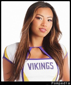 File:Minnesota Vikings SoonJi K Meier 2022 Y5.jpg