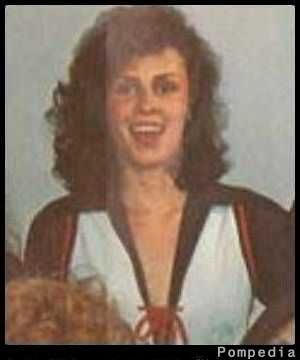 File:Chicago Bears HB197708 1977 Y1.jpg