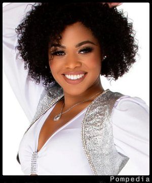 File:Las Vegas Raiders Vicky RA202019 2021 Y2.jpg