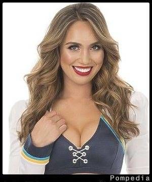 File:Los Angeles Chargers Melissa CH201712 2018 Y2.jpg
