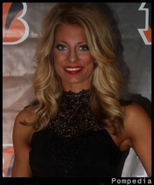 File:Cincinnati Bengals Corie BE201504 2016 Y2.jpg