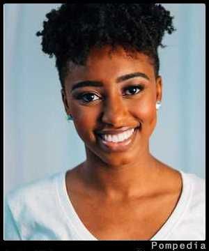 File:Miami Dolphins Kally Bathea 2020 Y3.jpg