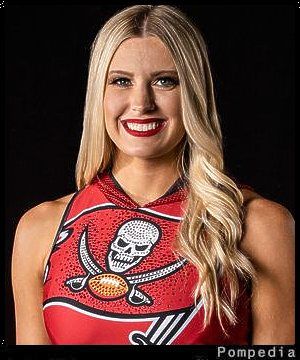 File:Tampa Bay Buccaneers Olivia C TB202211 2022 Y1.jpg