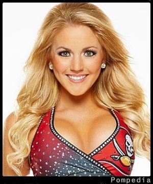 File:Tampa Bay Buccaneers Megan Hevner 2015 Y3.jpg