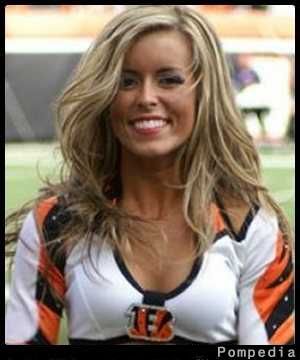 File:Cincinnati Bengals Andrea Kaiser 2010 Y2.jpg