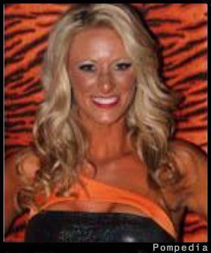 File:Cincinnati Bengals Toney BE201113 2011 Y1.jpg