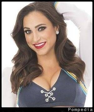 File:Los Angeles Chargers Nicolina CH201811 2018 Y1.jpg