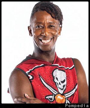 File:Tampa Bay Buccaneers Thomas TB202009 2021 Y2.jpg