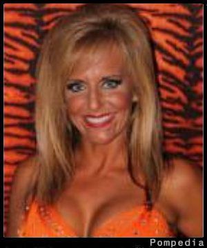File:Cincinnati Bengals Laura Vikmanis 2011 Y3.jpg