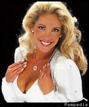 File:Oakland Raiders Wendy Barman 2000 Y2.jpg