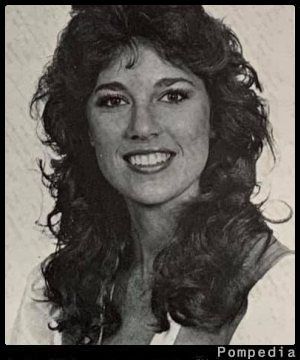 File:Tampa Bay Buccaneers Terri Keever 1985 Y4.jpg