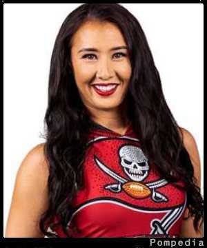 File:Tampa Bay Buccaneers Stephanie M TB201714 2020 Y4.jpg