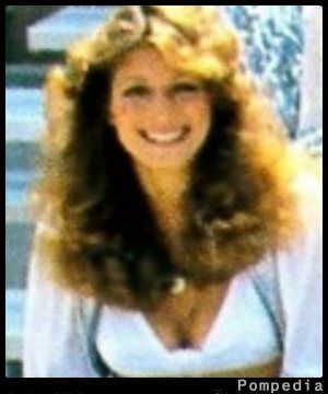 File:Oakland Raiders Laura Moiso 1981 Yx.jpg
