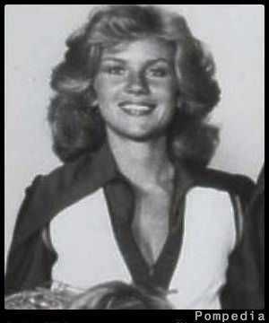 File:Chicago Bears Anne Kane 1979 Yx.jpg