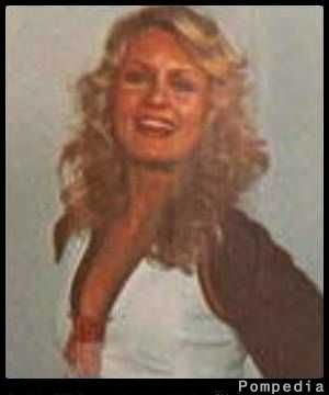 File:Chicago Bears HB197705 1977 Y1.jpg