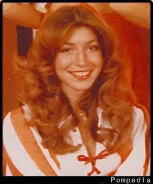 File:Tampa Bay Buccaneers Therese Quelle 1976 Y1.jpg