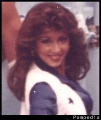 File:Dallas Cowboys Cheri Jo Adams 1977 Y2.jpg