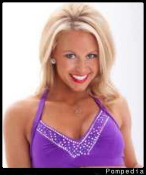 File:Minnesota Vikings Brianna MV200504 2010 Y3.jpg