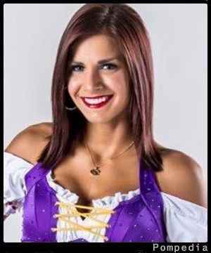 File:Minnesota Vikings Karmen MV201507 2015 Y1.jpg