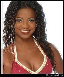 Michaé Holloman