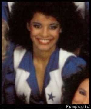 File:Dallas Cowboys Elizabeth Moore 1988 Y1.jpg