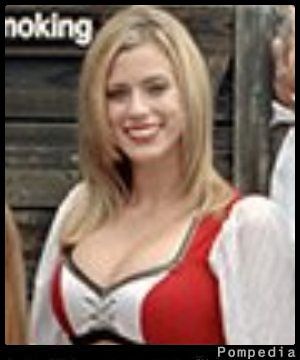 File:Tampa Bay Buccaneers Jennette Harshman 2002 Y1.jpg