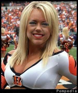 File:Cincinnati Bengals Britney T BE201002 2010 Y1.jpg