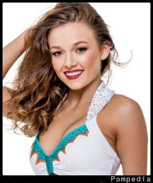 File:Miami Dolphins Kayla Y MD201709 2017 Y1.jpg