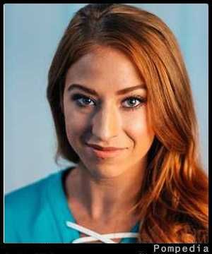 File:Miami Dolphins Molly MD201904 2020 Y2.jpg