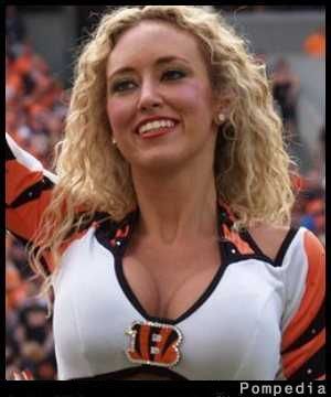 File:Cincinnati Bengals Elizabeth Jefferies 2010 Y2.jpg