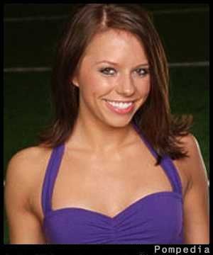 File:Minnesota Vikings Ashley MV200503 2005 Y1.jpg