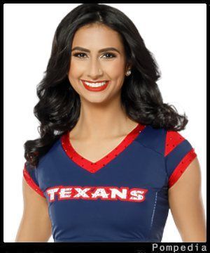 File:Houston Texans Aqsa Momin 2021 Y1.jpg