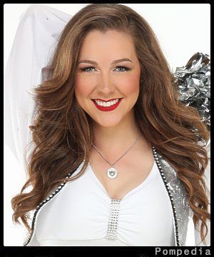 File:Oakland Raiders Catherine RA201666 2017 Y2.jpg