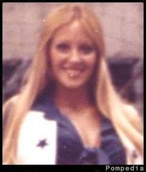 File:Dallas Cowboys Micheling Austin 1977 Y1.jpg