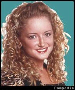 File:Jacksonville Jaguars Melanie M JA199919 2000 Y2.jpg