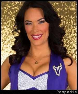 File:Minnesota Vikings Jessica MV201504 2016 Y2.jpg