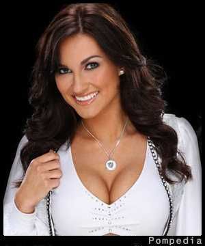 File:Oakland Raiders Aimee RA201002 2010 Y1.jpg