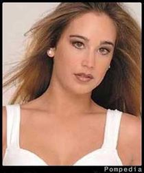 Carly PE200405