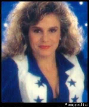 File:Dallas Cowboys Carrie Chapman 1992 Y1.jpg
