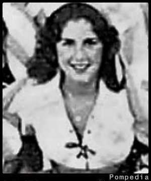 File:Tampa Bay Buccaneers Alexandria Pappas 1977 Yx.jpg